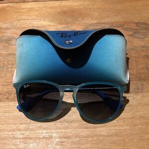 Ray-Ban Blue Translucent Round Sunglasses with Case